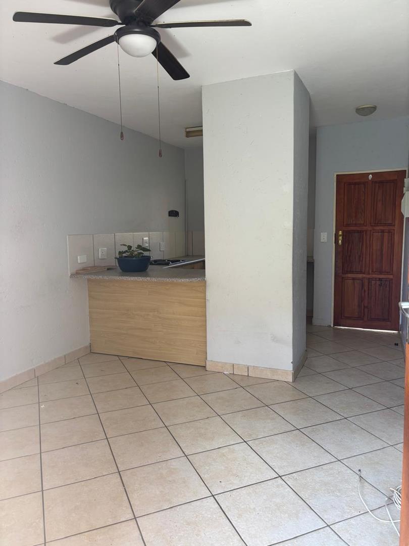 2 Bedroom Property for Sale in Waterval East North West